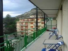 Villaggio Verticale 12 Apartment La Spezia Hotel